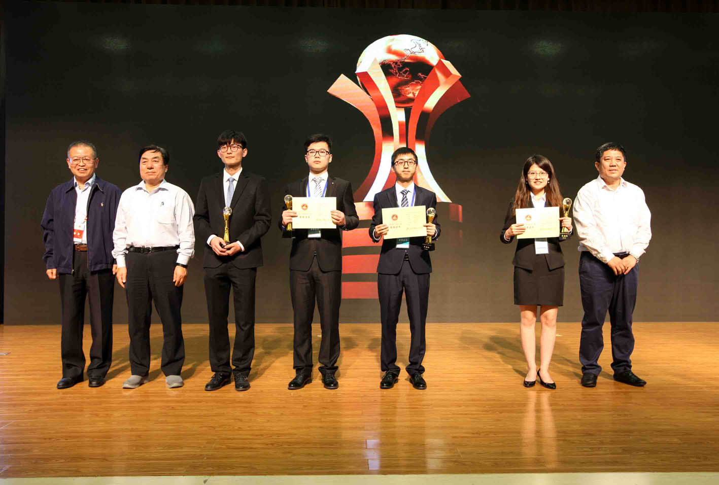 中国石油大学毕业证查询