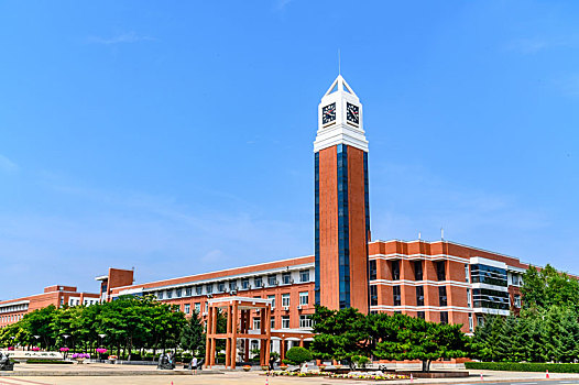 东北师范大学招生简章